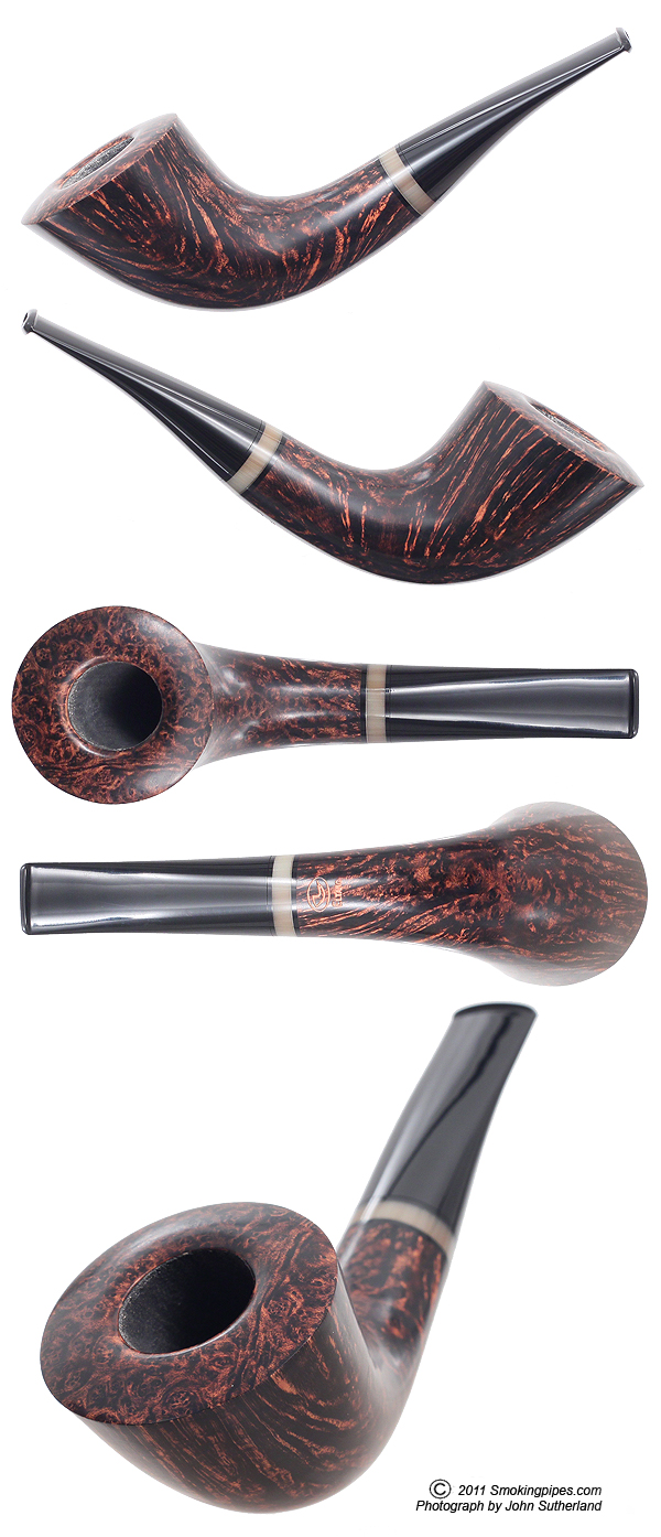 Smooth Horn with Horn